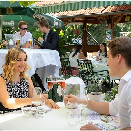 Hotel-restaurant Fischerwirt Hotel 3*