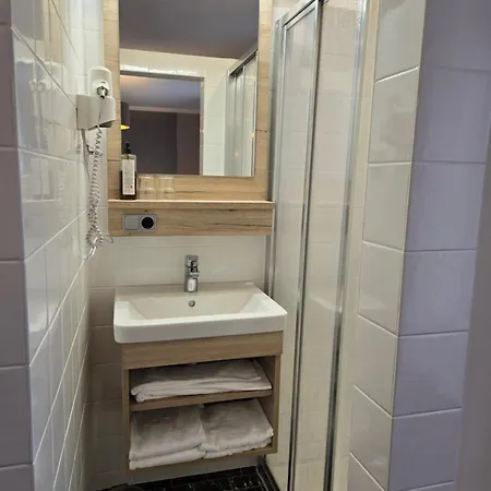 Szálloda Hotel-restaurant Fischerwirt Gratwein