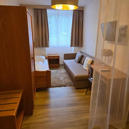 Hotel-restaurant Fischerwirt Отель Gratwein