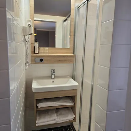 Hotel-restaurant Fischerwirt 3*