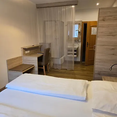 Отель Hotel-restaurant Fischerwirt Gratwein