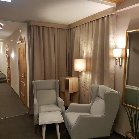 Отель Hotel-restaurant Fischerwirt 3*