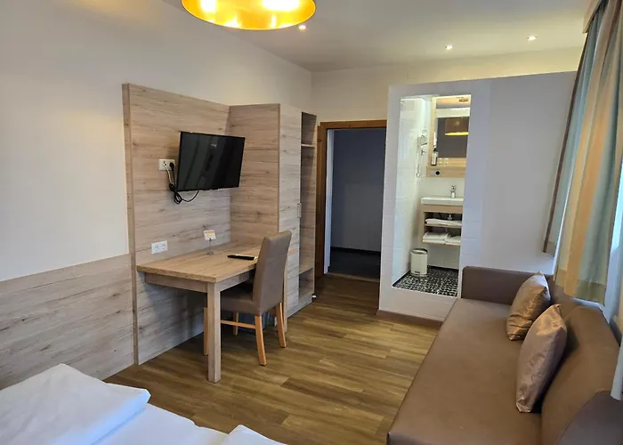 ホテル Hotel-restaurant Fischerwirt